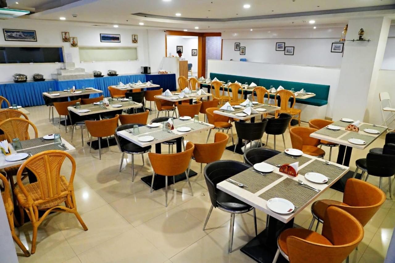 Bay View Hotel Vizag Visakhapatnam Extérieur photo