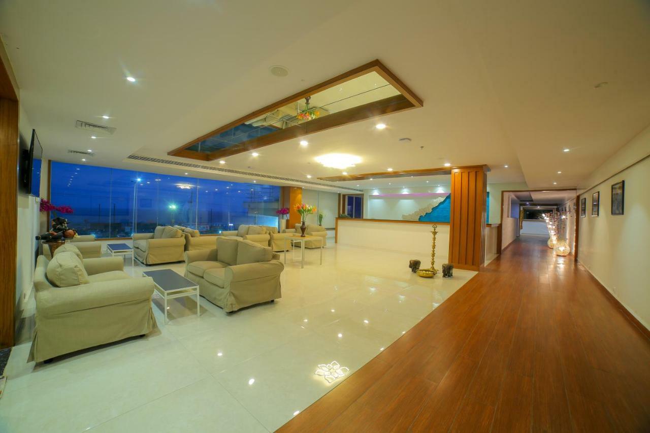 Bay View Hotel Vizag Visakhapatnam Extérieur photo