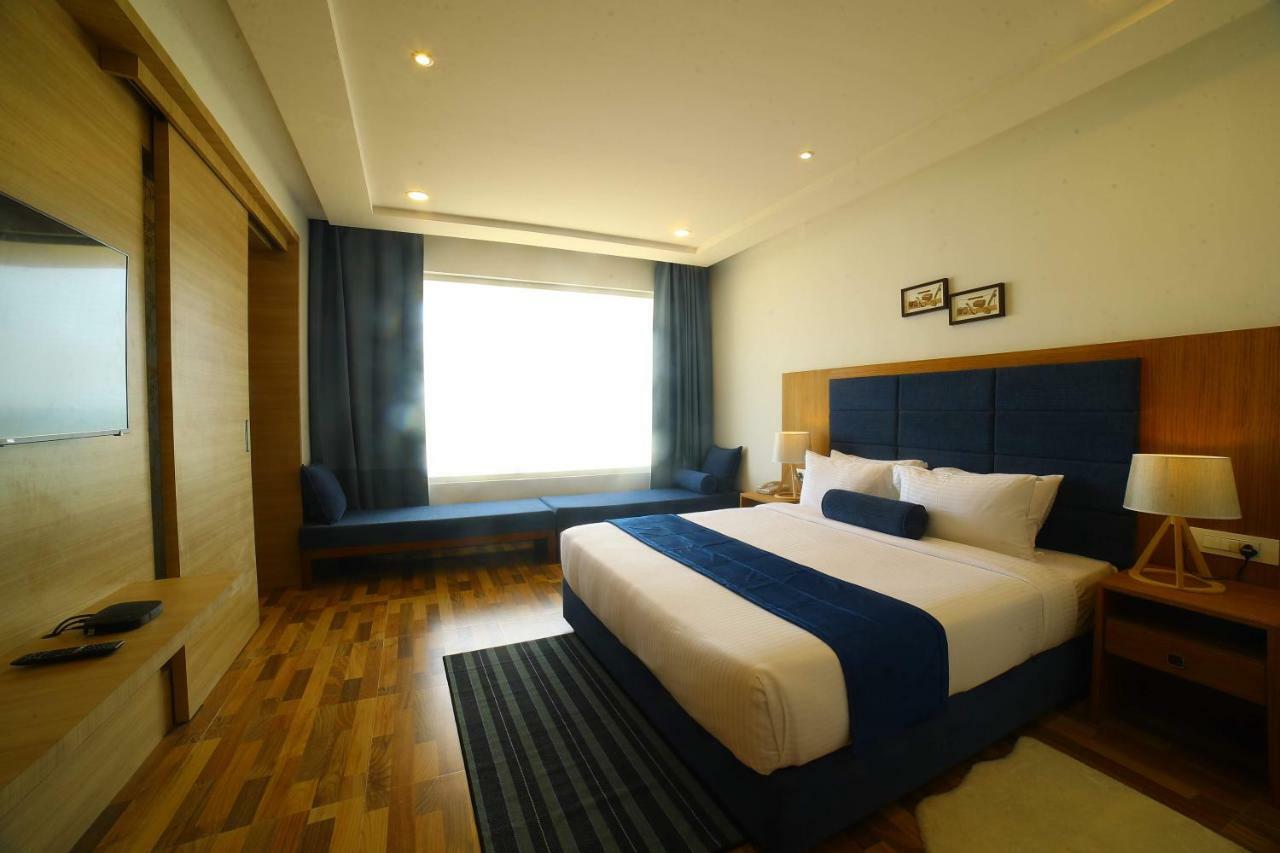 Bay View Hotel Vizag Visakhapatnam Extérieur photo